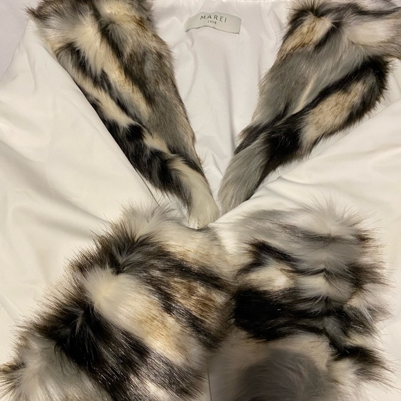 New white Coat - Picture 3 of 4